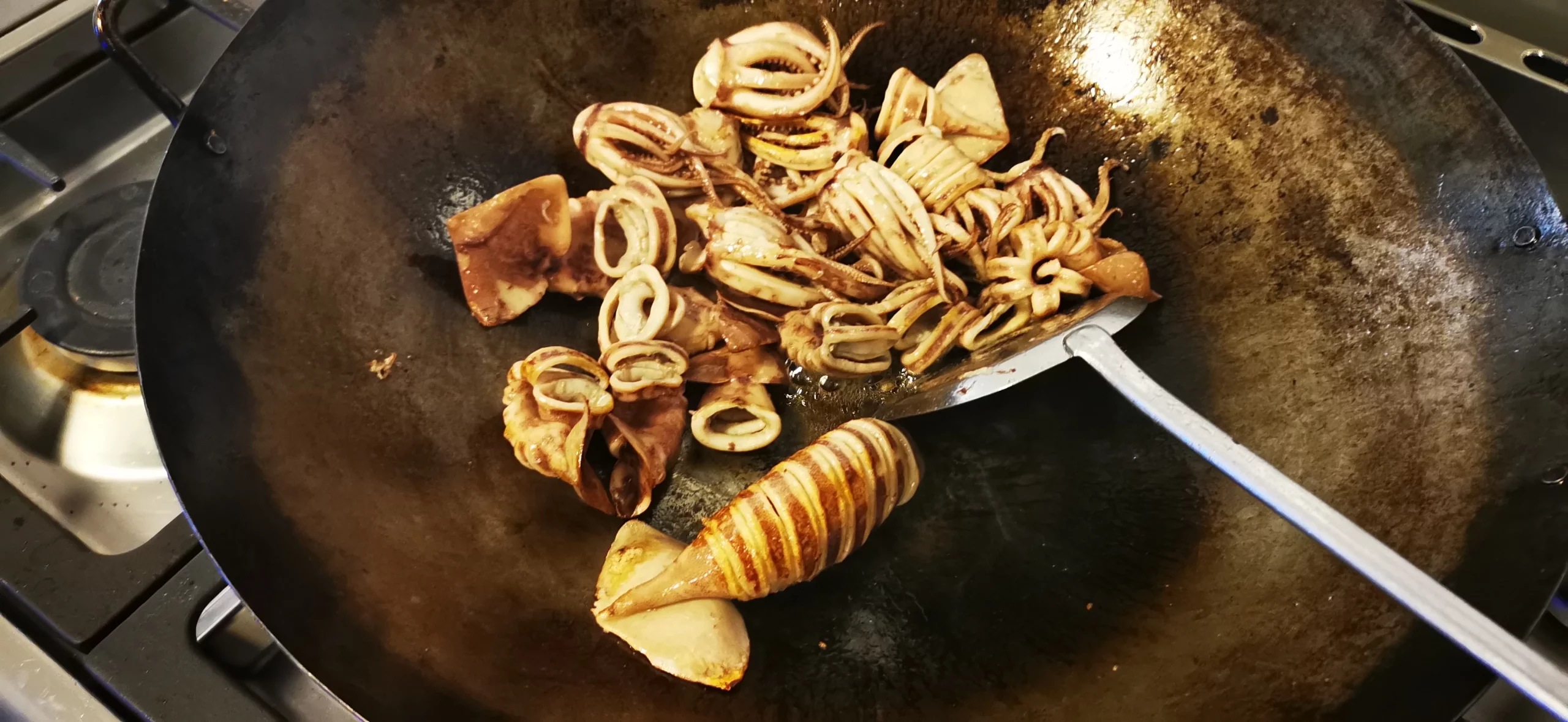 Wok de Squid sauté à la Thaï